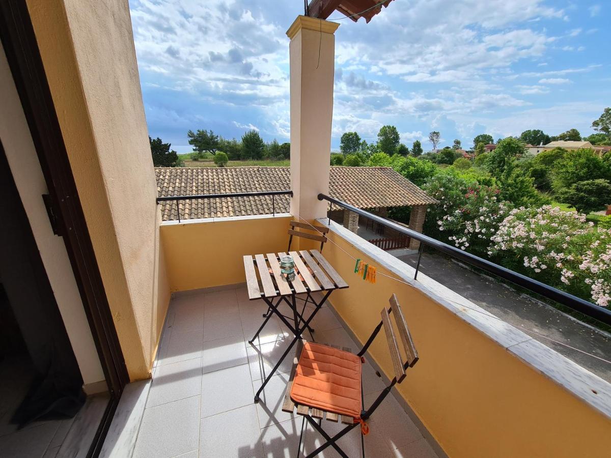 ليفكيمي Avra Beach Apartments المظهر الخارجي الصورة